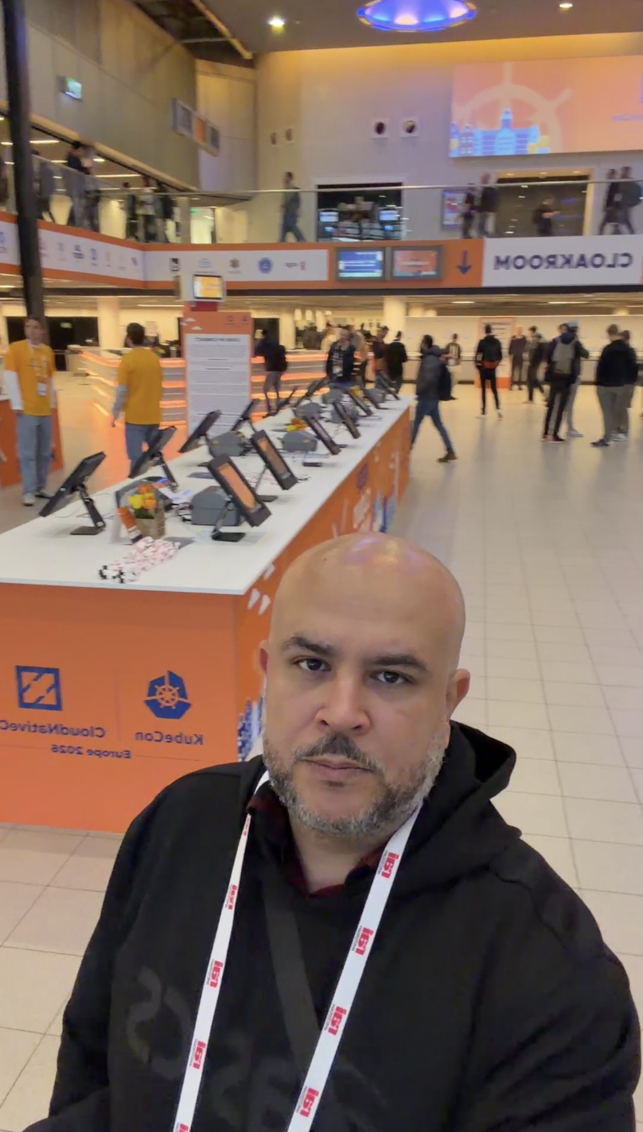 Diego Amorim durante a KubeCon + CloudNativeCon Europe 2026
